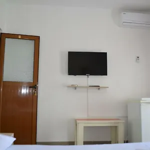  Apartment Viktor Albania